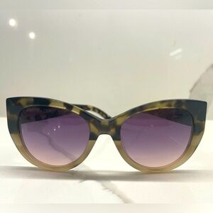 Cat-eye shape, SK0372 56F, Multicolored